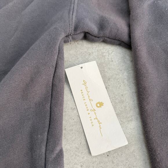 NWT Spiritual gangster La Vida off shoulder grey sun fade sweatshirt Size small - Picture 3 of 6